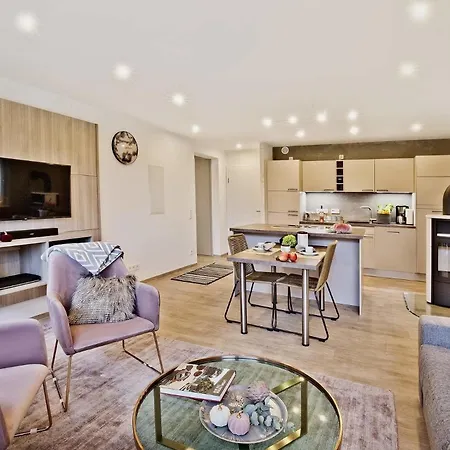 Apartment Kaminfeuer Hoehr-Grenzhausen